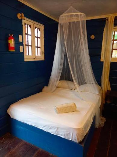 Villa Casa Elba Sobre El Mar Bocas del Toro Esterno foto