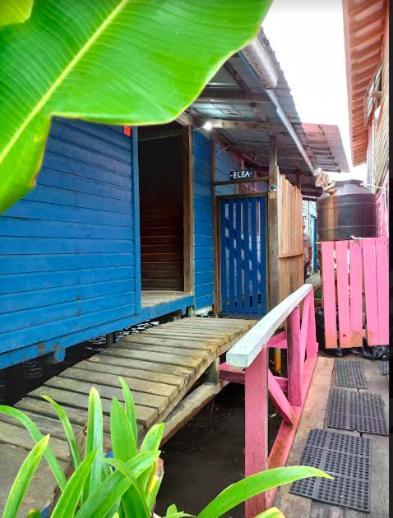 Villa Casa Elba Sobre El Mar Bocas del Toro Esterno foto